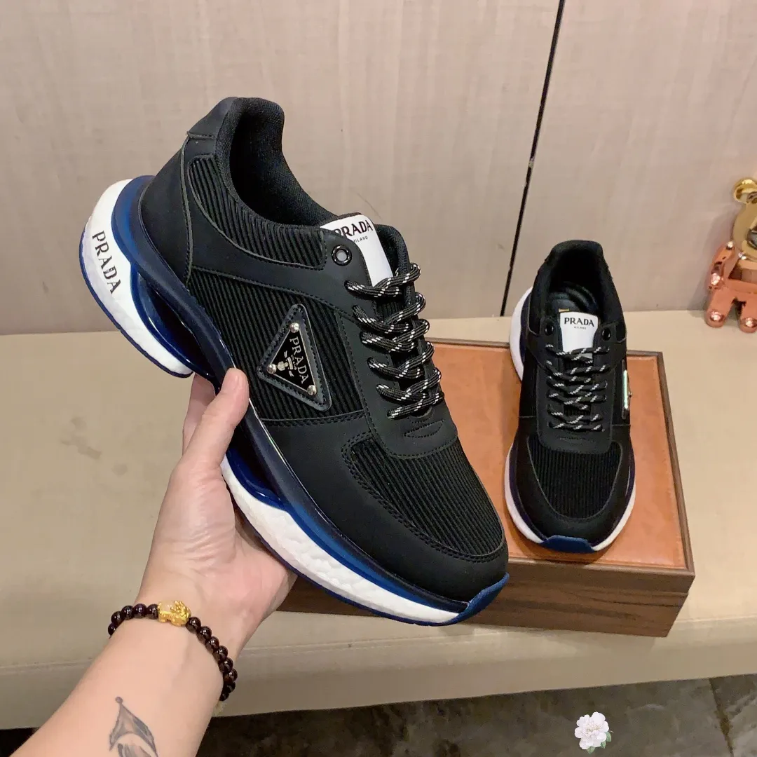 Men's men's shoes💰460💰💰🎩🎩[Lightning][Lightning] "PRADA*" The latest and most popular casual shoes, top brand [seduce] luxury ~ purchasing agency, top ~ quality. [Strong] The upper is made of imported breathable cowhide with material ➕ breathable sheepskin feet (•) and fine workmanship. The original stylish and stylish soft rubber wear-resistant and non-slip outsole is light and comfortable on the feet. The real thing looks better when taken in real life. 004: code: 38-44, 4️⃣ colors
